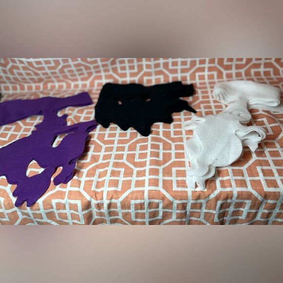 👻🎃👻 3 NEW! Halloween Decorative Felt Banners Ghost Bats & Witches - Picture 10 of 12